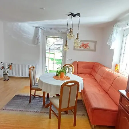 Haus Am Bach In Apartment *